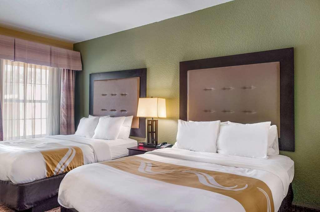 Quality Inn & Suites Slidell Quarto foto